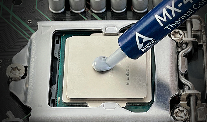 Arctic MX4 8 grams Performance Thermal Compound Paste to apply CPU and VGA  at XGAMERtechnologies